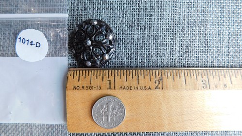 Antique Vtg Buttonwith Steel Rivets Aprx: 1" #1015-D - Picture 5 of 5