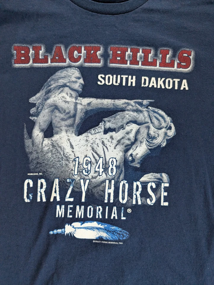 Black Hills Crazy Horse - South Dakota - Men's T-Shirt Blue XL - Image 2 of 3