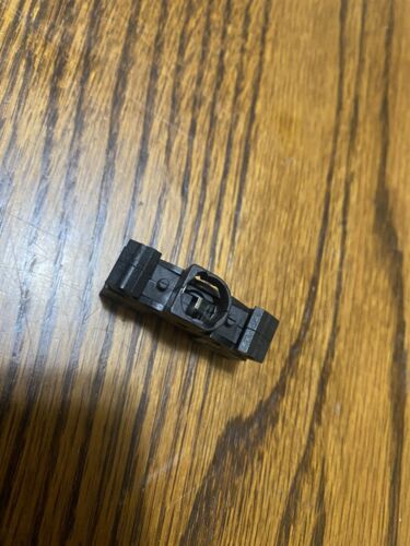 Siemens 3SB3400-1A AKTUATOR-/BLINKER KOMPONENTENLAMPENHALTER BA 9S OHNE LAMPE - Bild 2 von 5