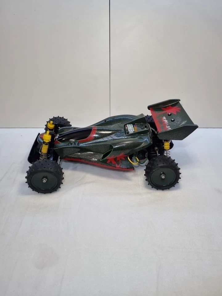 Tamiya Manta Ray 1:10 R/C  OFF ROAD VINTAGE - Bild 4 von 4