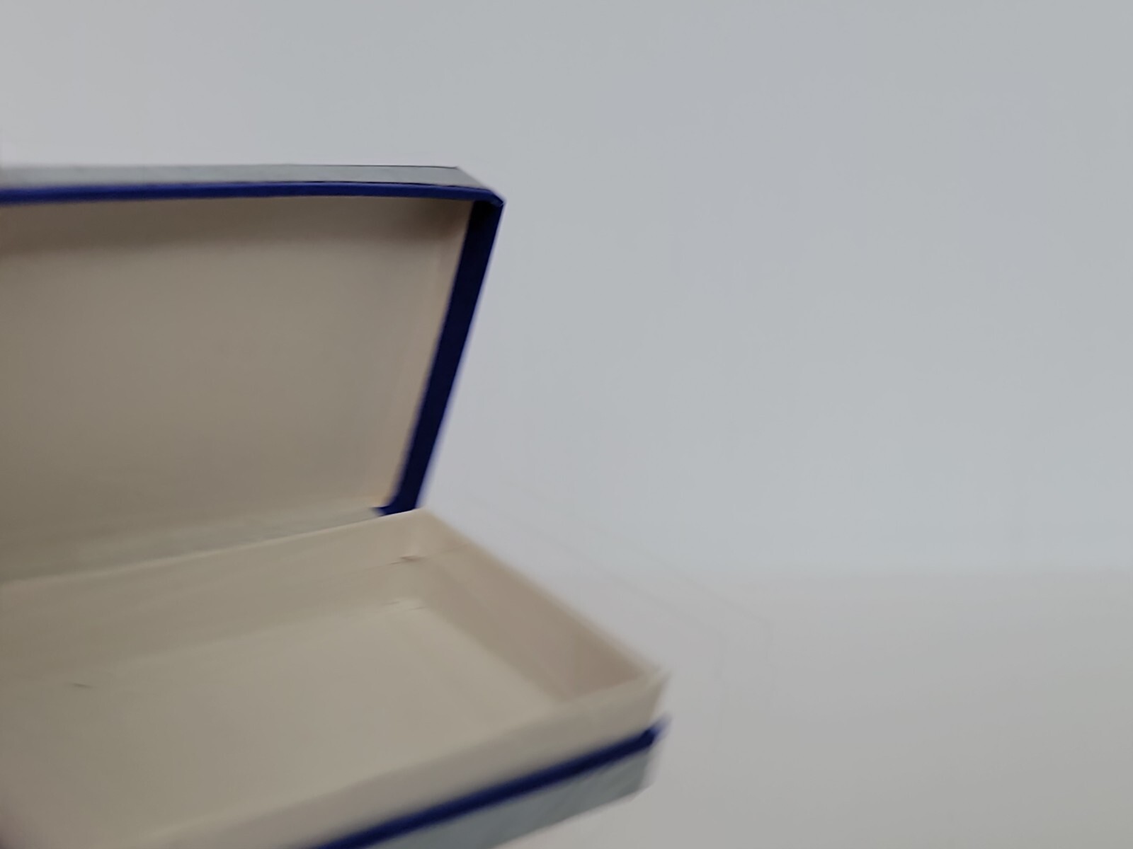 Vintage PILL BOX BOSTON DRUG STORE Alexandria, Minnesota 1940s eBay