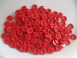 NEW LOT OF 25 RED COLOR 5//8 INCH SHANK BUTTONS