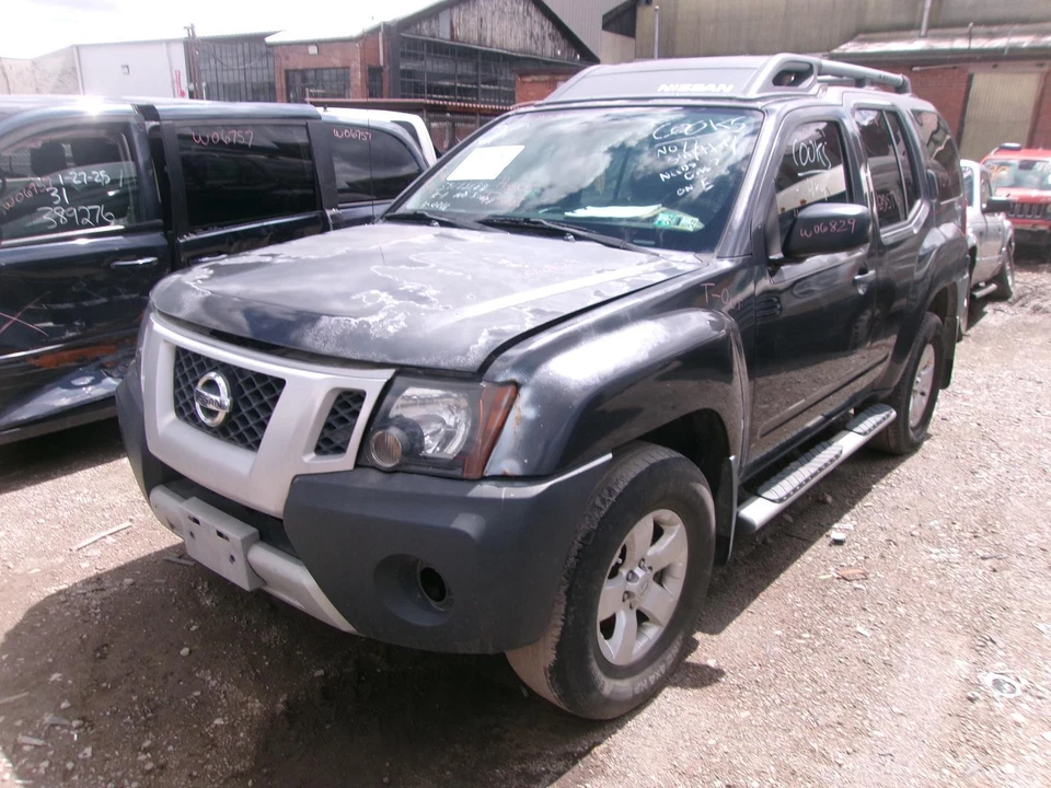 Conjunto de filtro de aire usado se adapta a: Nissan Xterra 2010 6 cilindros 4,0 grado A Foto 2 de 4