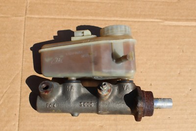 mercedes-benz Girling brake master cylinder w/ ate reservoir