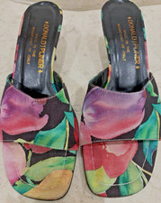 Donald j Pliner Printed Floral slides Kitten Heel, open toe. Size 7.5