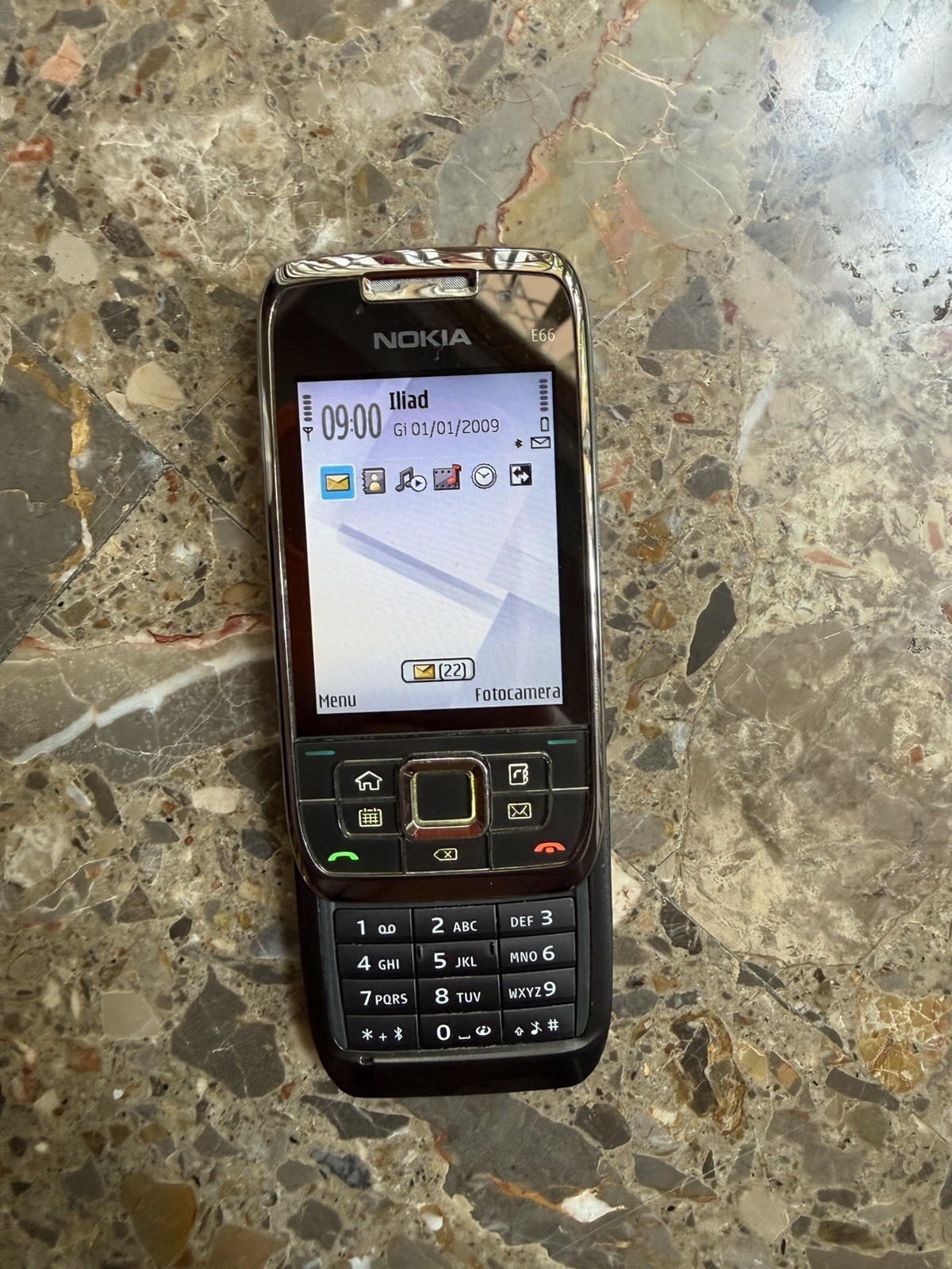 Nokia E66