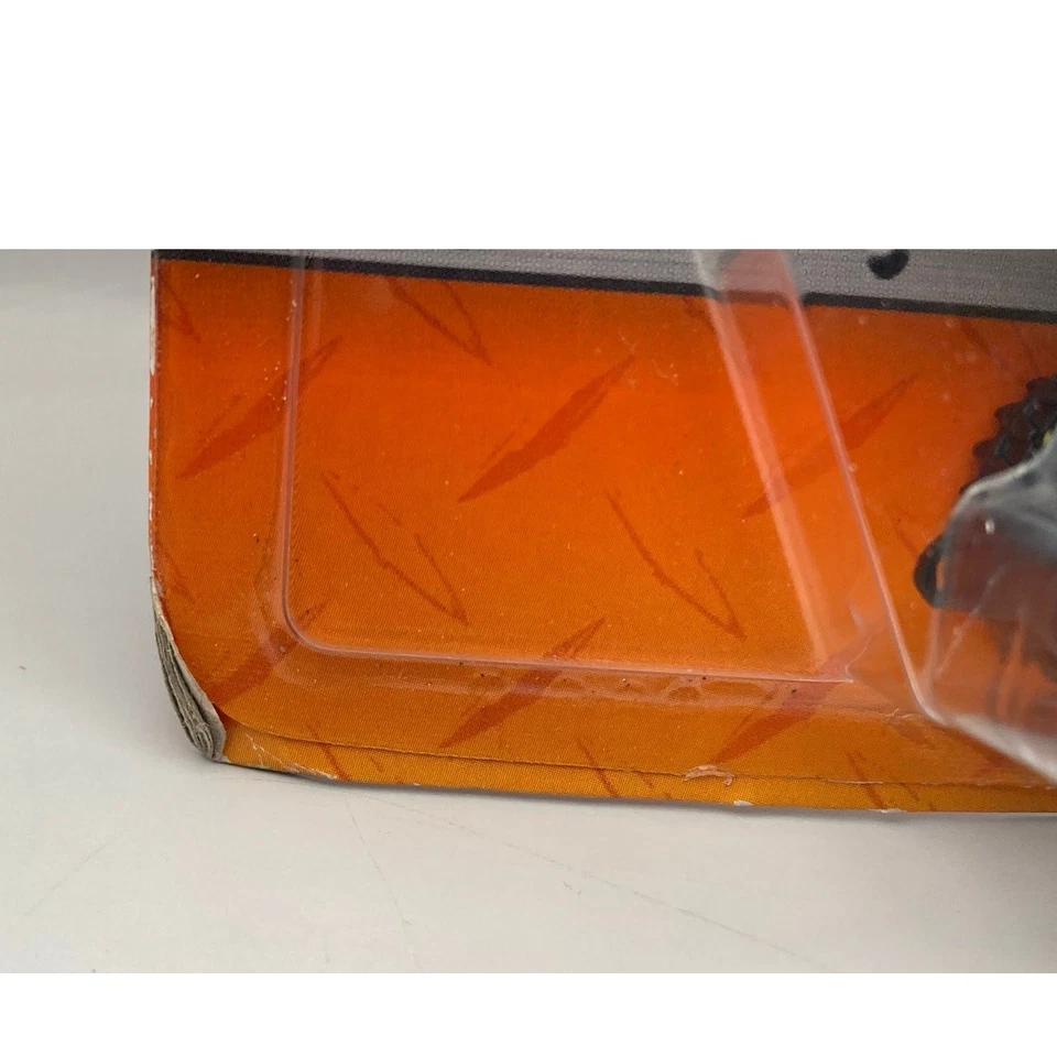 Matchbox 2010 piezas de trabajo reales plataformas diecast New Holland TV6070 amarillo nuevo en paquete Foto 3 de 4