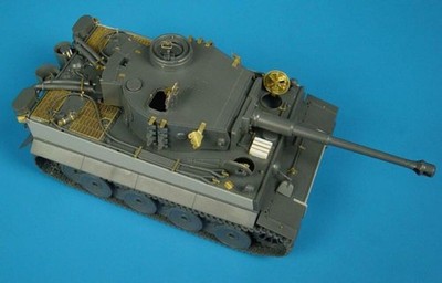 Hauler Models HLX48007 - 1:48 TIGER I ausf E - Zubehör