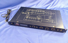 YAMAHA TX81Z FM Sound Source Synthesizer FM Tone Generator AC100V JP USED