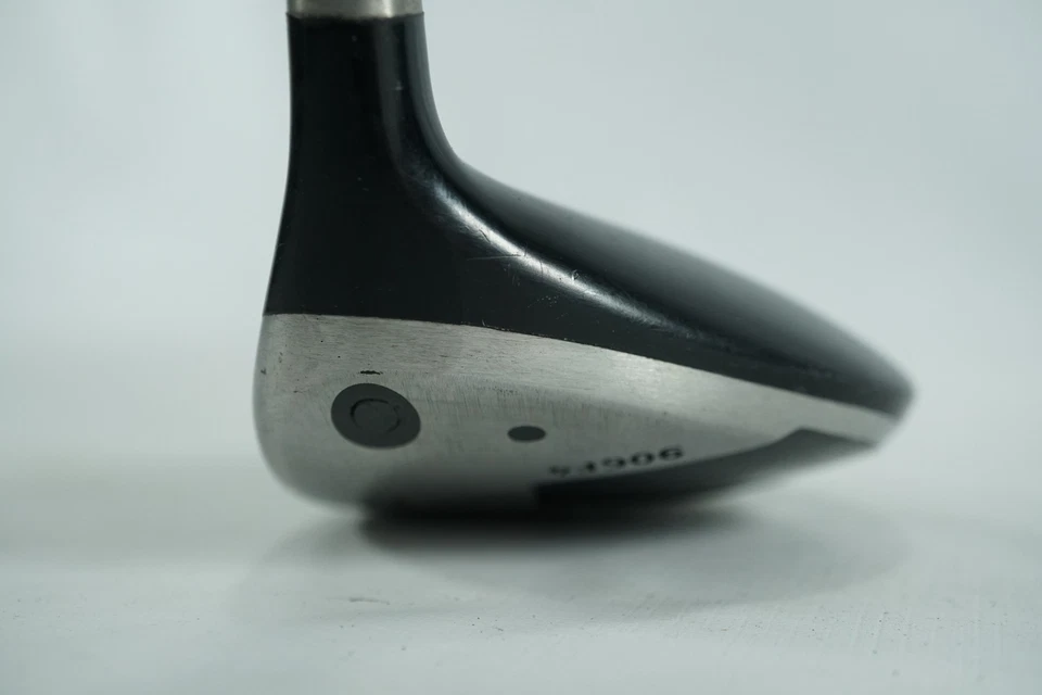 Titleist 906F4 3 Wood 15.5° / Regular Flex Graphite Design Shaft - Image 3 of 4