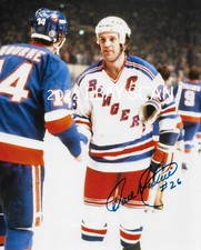 DAVE MALONEY The Captain SHAKES HANDS vs NYI 1979 PLAYOFF WIN Auto 8x10 RANGERS