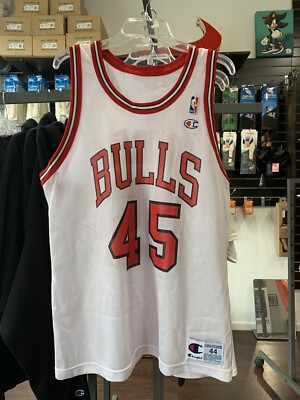 Michael Jordan Champion Jersey Rare #45 Size 44 The Last Dance