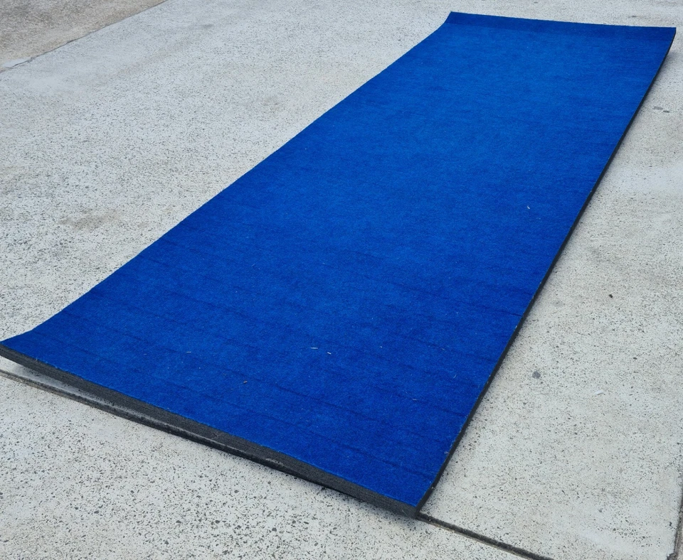 CLASSIC HOLDEN PANEL VAN AUSTRALIAN BAR RUNNER 890MM X 240MM - image 2 of 2