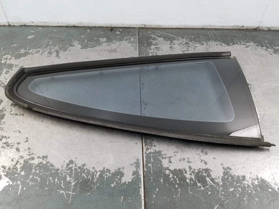 Pontiac GTO 2006 lado izquierdo del conductor cuarto de vidrio #9191 A1 Foto 4 de 4