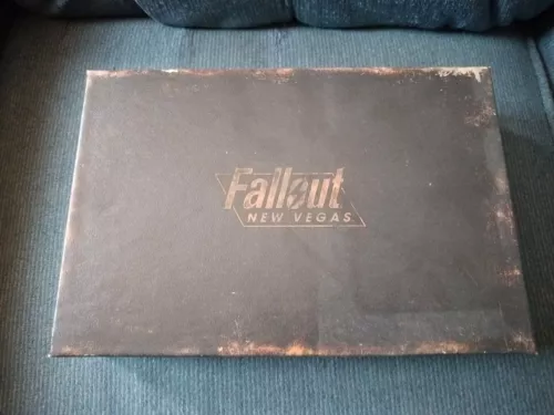 Fallout New Vegas Collector’s Edition (PC) (READ DESCRIPTION)