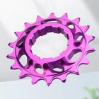 Foto 17 di 23