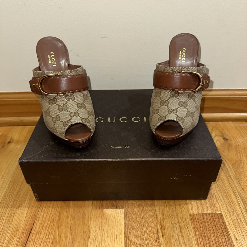 Gucci GG Monogram Peep-Toe Mule Style Women’s Wooden Heels With Dustbag and Box