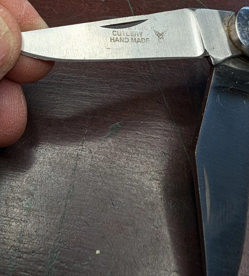 Cuchillo de bolsillo de acero de 3,75" de 2 hojas hechas a mano con cubiertos de cola blanca Foto 3 de 4