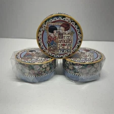 3-Mary Engelbreit Pooch & Sweetheart Gift Box The Best Antiques Are Old Friends