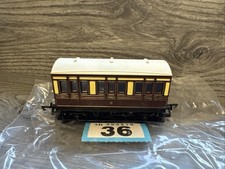 Hornby GWR 4 Wheel Third Class Coach 