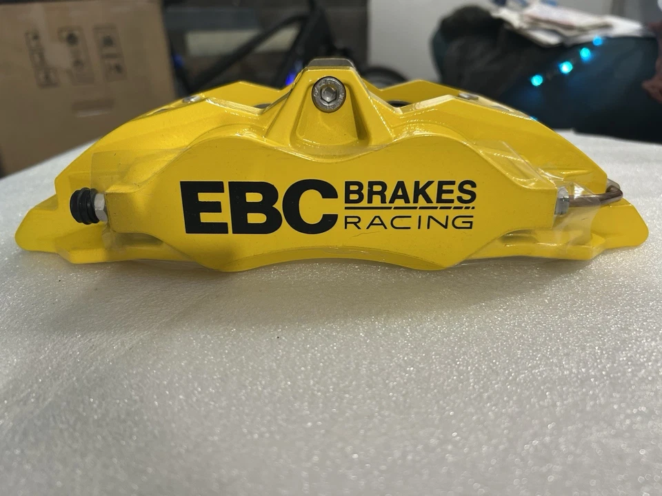 Pinza de freno lateral pasajero delantero para Volkswagen GTI 13-21 EBC serie Apollo-6 Foto 2 de 4