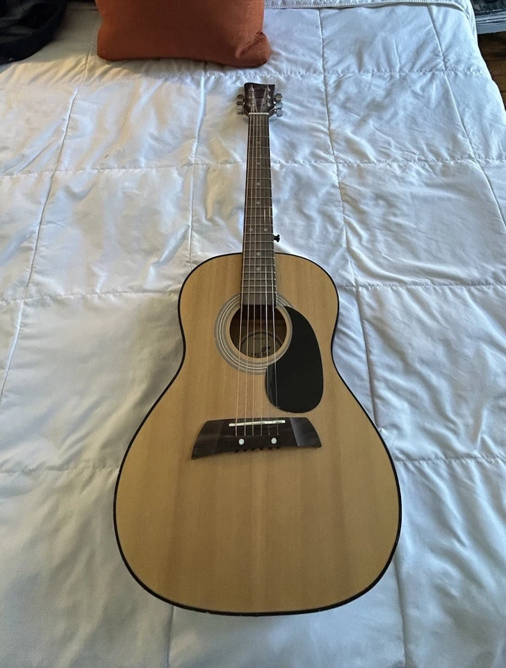 Guitarra juvenil Foto 2 de 2