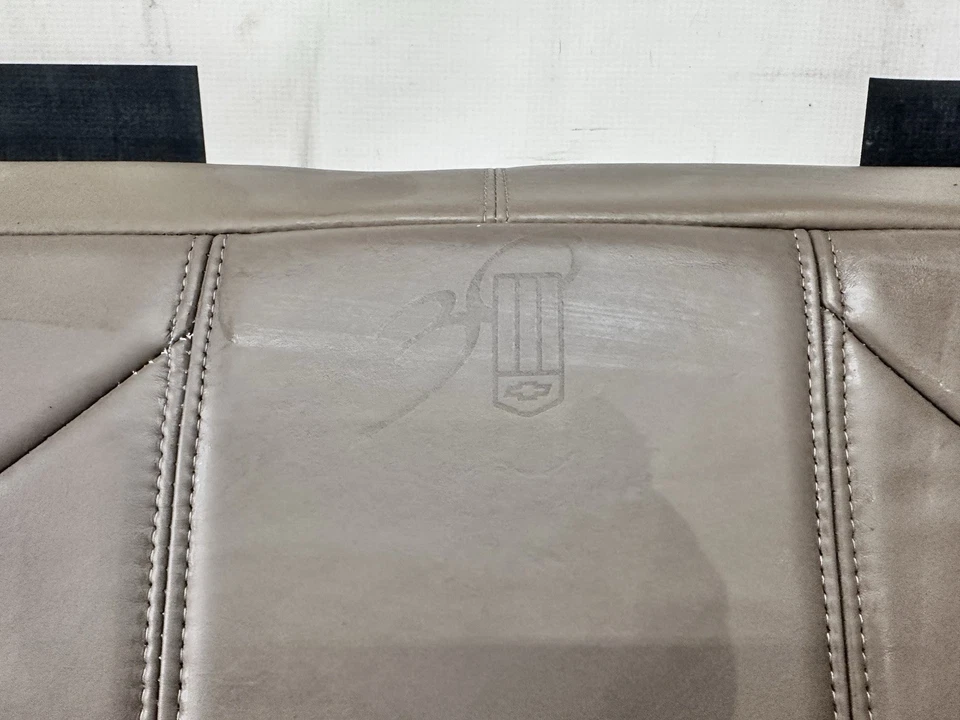97-02 Camaro Firebird Rear Seat Back Rest Leather 30th Anniversary GREAT OEM 👌 Foto 3 de 4