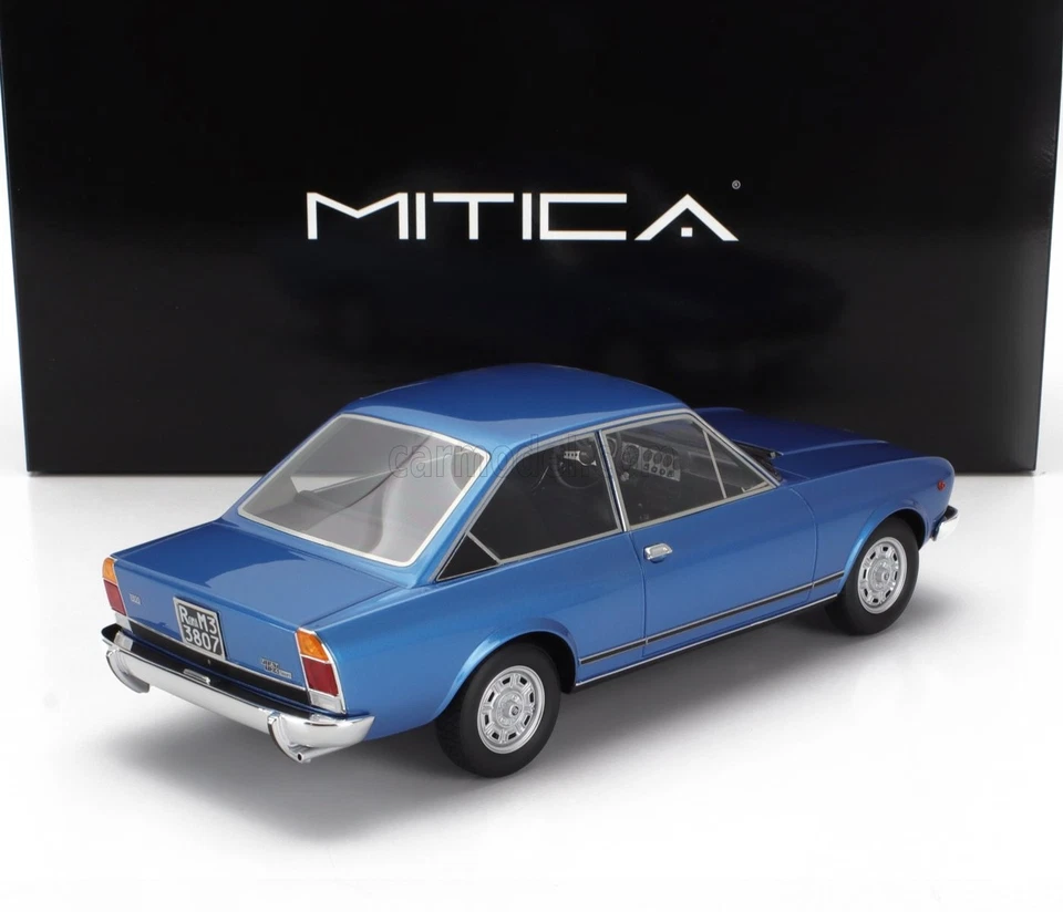 MODELLINO AUTO STATICO FIAT 124 SPORT COUPE SERIE-3 1974 AZZURRO CHIARO 1:18 - Immagine 2 di 4