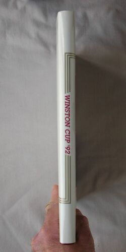 1st Ed 1992 NASCAR WINSTON CUP Grand Nationals Yearbook ALAN KULWICKI CHAMPION - Picture 2 of 3