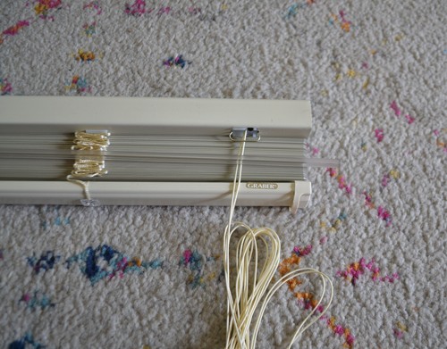 Graber 1" aluminum mini blinds with cord, 41-3/4 x 56-1/2, Shimmery Ivory, NEW - Picture 3 of 13