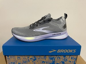 brooks levitate womens