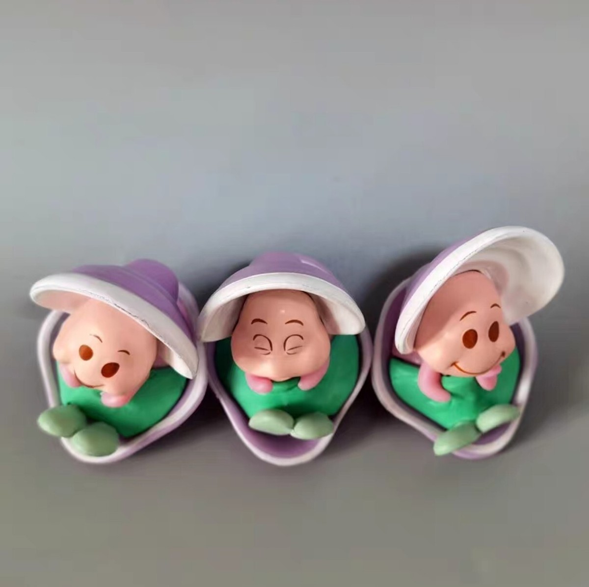 ディズニー アリスワンダーランド 3D Oyster Baby 3pcs Alice In Wonderland 3 Pcs/Lot Baby Oyster Figure 5-6cm Mini