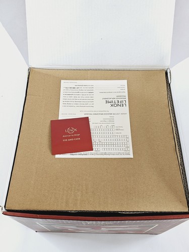 Lenox Holiday Red Holly 12-Piece Dinnerware Set New In Box - Picture 4 of 7