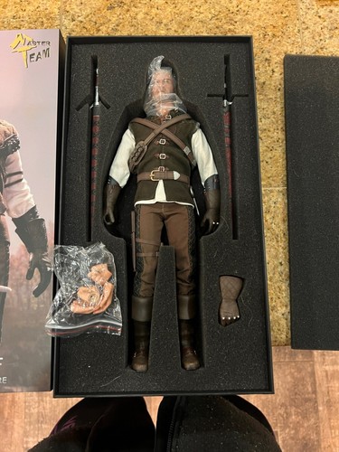 Figura Geralt El Lobo Blanco Escala 1/6 de Master Team - Imagen 4 de 19