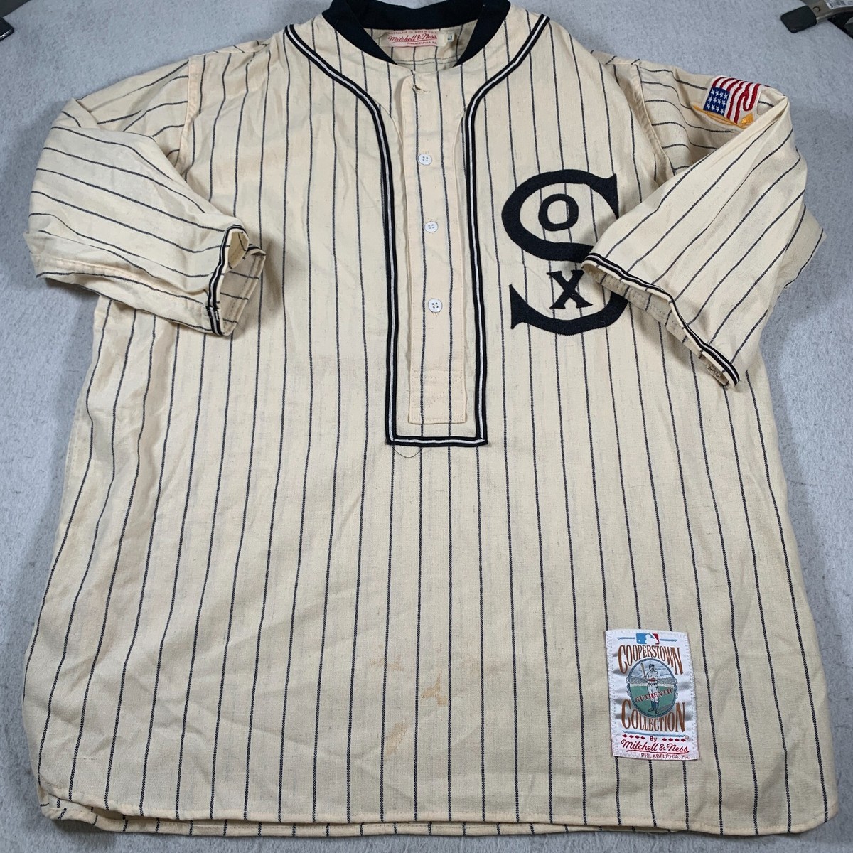 Authentic Vintage Mitchell & Ness Chicago White Sox Baseball