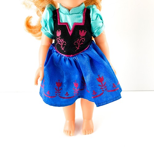 Disney Store Frozen 13" Princess Anna toddler doll - Missing Shoes - Picture 4 of 5