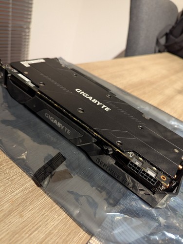 Gigabyte NVIDIA RTX 2070 Gaming OC (Video Card) (GPU) - Picture 2 of 4