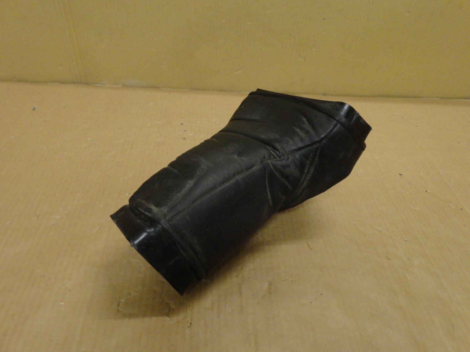 1967 - 1980 Rolls Royce Silver Shadow II OEM Gas Petrol Air Intake Tube PCA1313