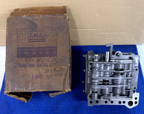 NOS 1956 1957 Ford Car Thunderbird 312 Fordomatic Trans Main Control Valve Body