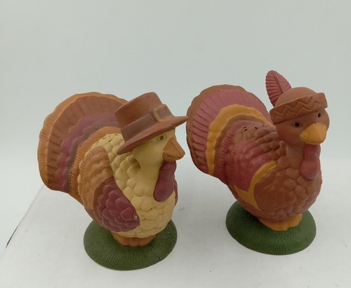 Vintage Hallmark Thanksgiving Turkey Salt and Pepper Shakers - Picture 2 of 9