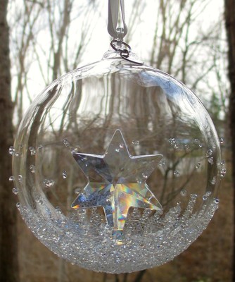 SWAROVSKI CHRISTMAS 2014 Annual Ball Ornament Star Mint and NEW IN