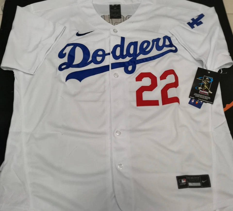 Clayton Kershaw #22 LAD White Flex Base Sewn Stitched Jersey. - Image 2 of 4
