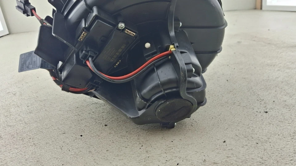 BMW 528i XDRIVE 535i F10 2011-2016 ventilador motor calentador fabricante de equipos originales Foto 3 de 4