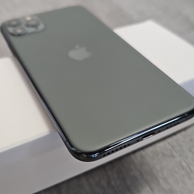 Apple iPhone 11 Pro Max スペースグレー　256GB Amazon.com: Apple iPhone 11 Pro Max, 256GB, Space Gray