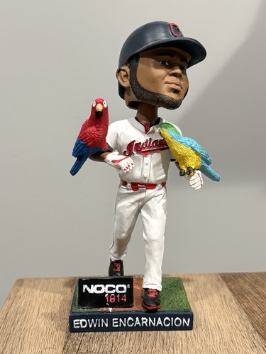 Cleveland Indians 2018 Edwin Encarnación Parrot HR Trot SGA Bobblehead con caja - Imagen 2 de 3