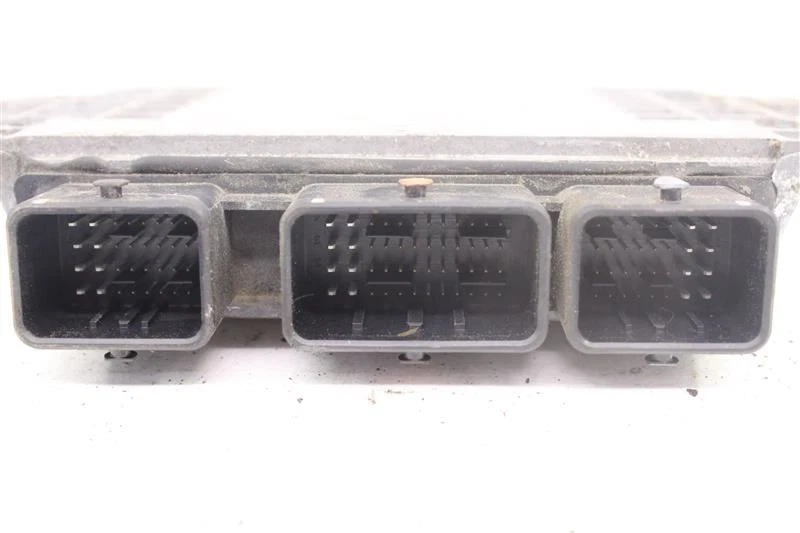 Computadora ECU ECM NISSAN VERSA 2013 13 NEC000838 999525 Foto 3 de 4