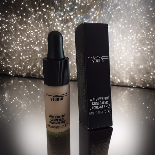MAC Studio Waterweight Concealer by M.A.C Shade: NC15 Full Size - 9ml/0.30 fl oz - Picture 9 of 11