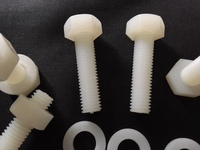 M4 Nylon Plastic Bolts and Nuts and Nylon Flat Washers Packs of 6 12 24