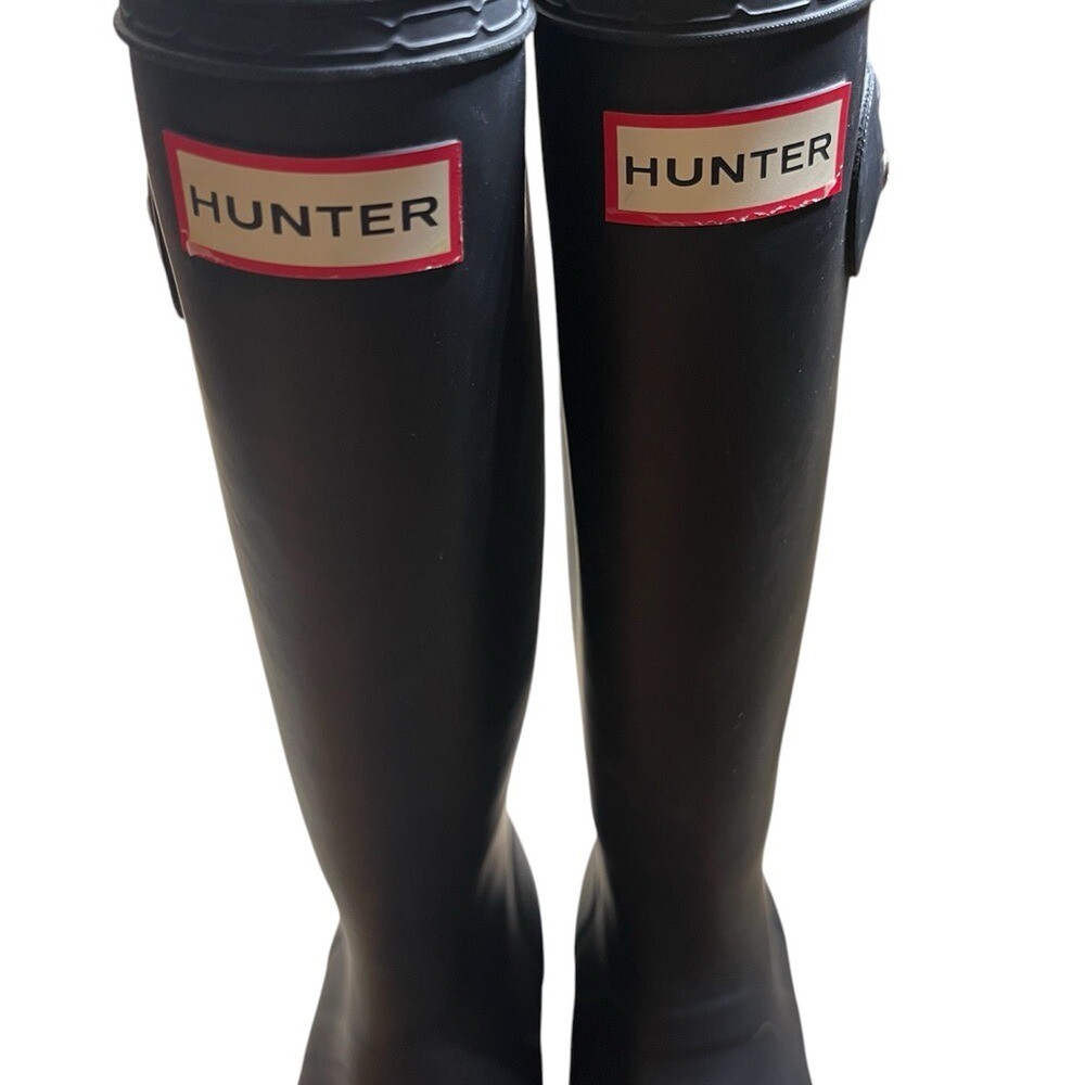Hunter Black Tall Waterproof Rain Boots for Women Size 7