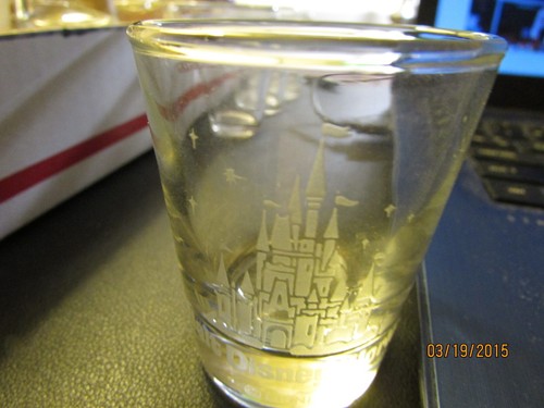 Walt Disney World -Castle -etched- standard Shot Glass Souvenir- new - Picture 4 of 4